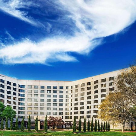 Doubletree By Hilton Tulsa At Warren Place Экстерьер фото