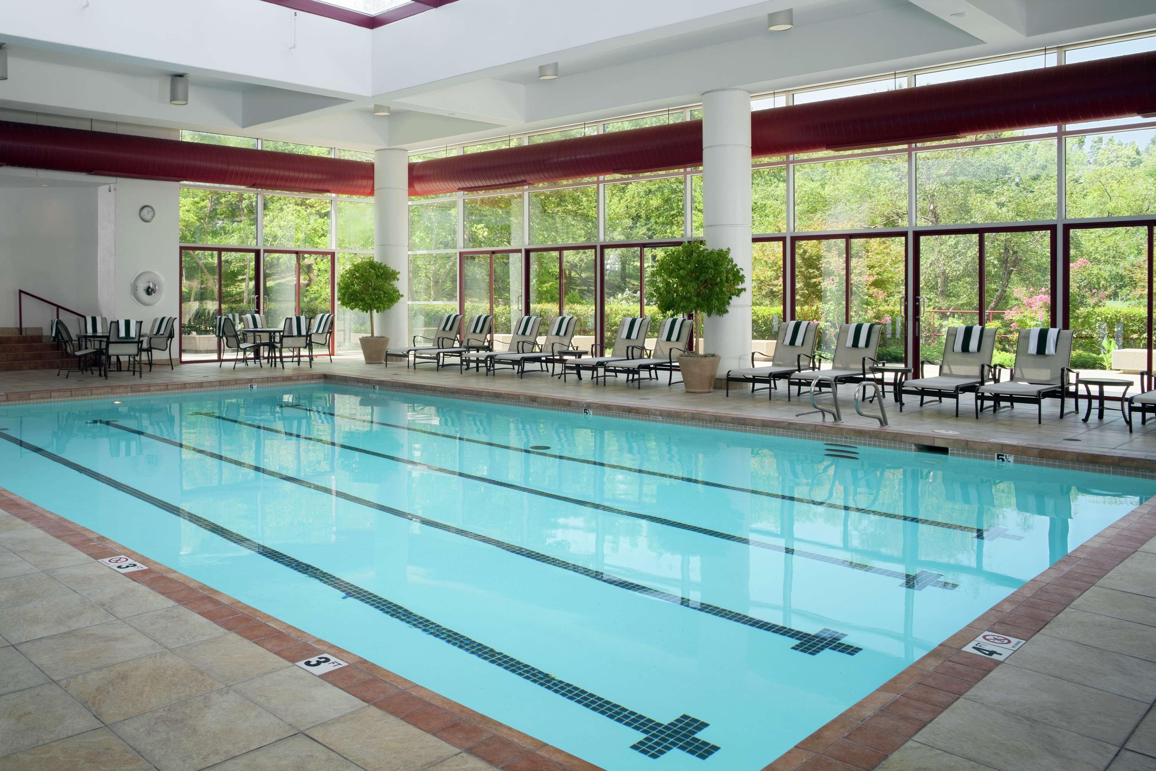 Doubletree By Hilton Tulsa At Warren Place Удобства фото
