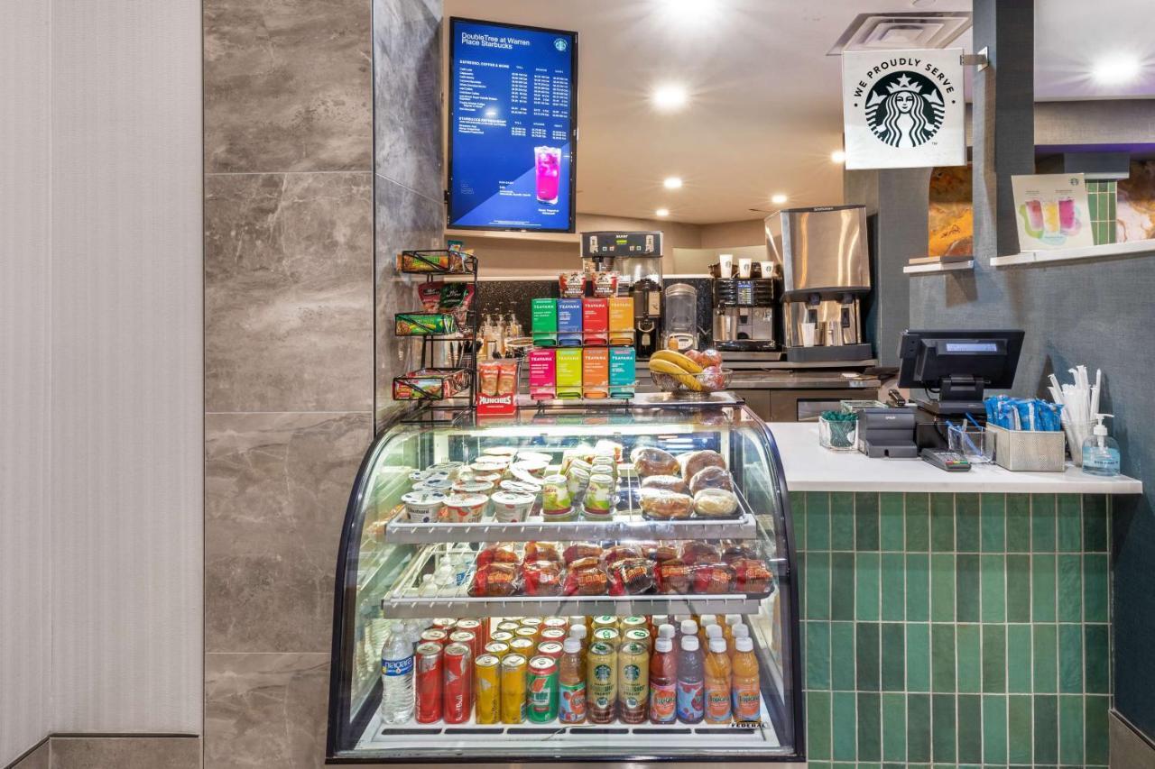 Doubletree By Hilton Tulsa At Warren Place Экстерьер фото