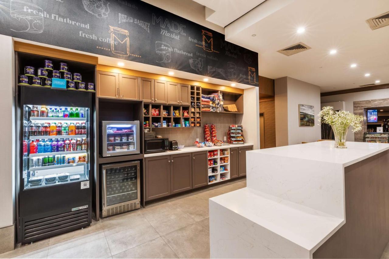 Doubletree By Hilton Tulsa At Warren Place Экстерьер фото